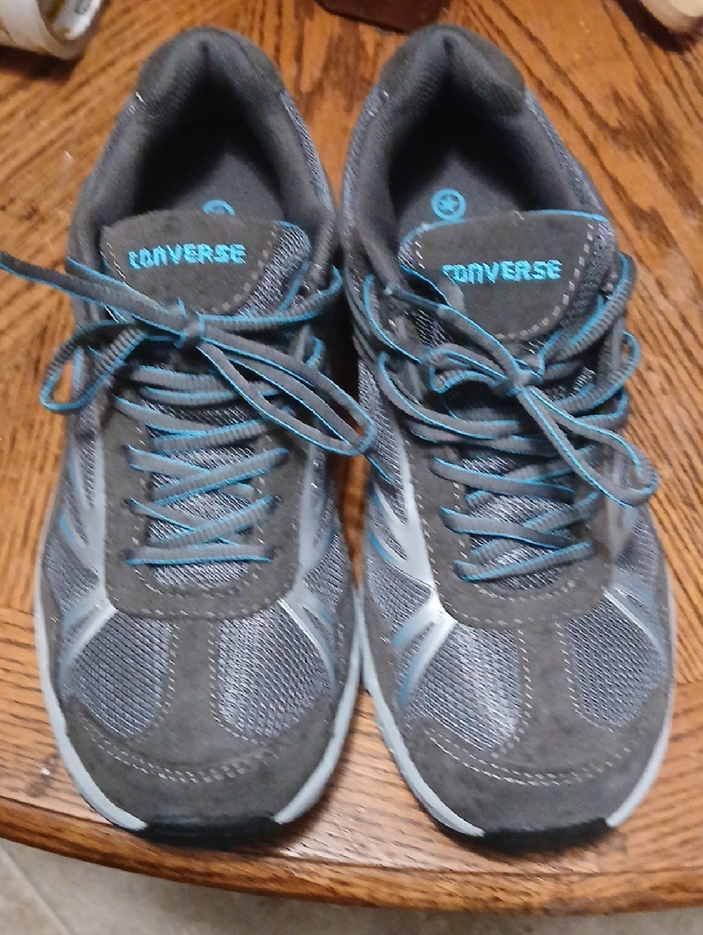 Converse‎ Women's Gray Sneakers with Teal Accents,sz.8.5w